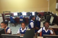 St. Louis Girls RC Gets an Upgraded Computer Lab